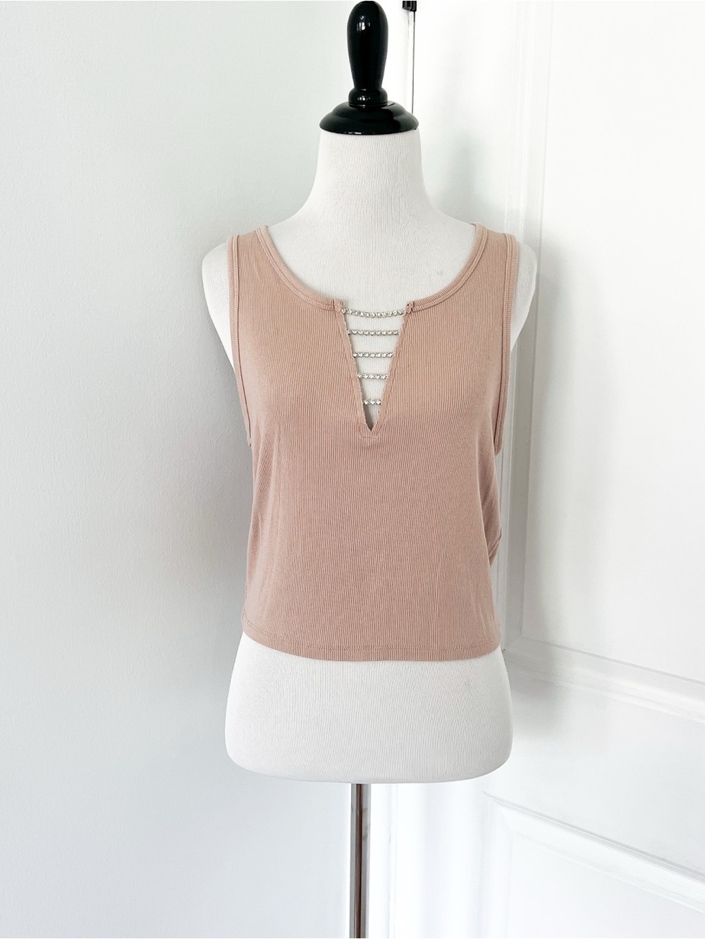 Garage Tan Rhinestone Ladder-Front Cropped Tank - Extra Large